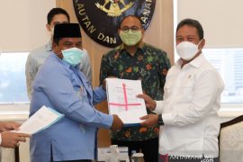 Dalam pertemuan Menteri KP dan Bupati Padang Pariaman, bahas ini terkait perikanan