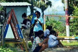 Sepuluh hari pascabencana, akses telekomunikasi di NTT masih sulit