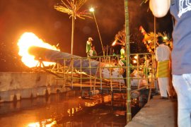 Warga Kota Pontianak diperbolehkan bermain  meriam karbit di bulan Ramadhan