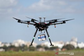 Saudi umumkan keberhasilan pengiriman obat dengan drone di tempat suci