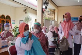 Pemkab Magetan distribusikan 41.280 dosis vaksin COVID-19