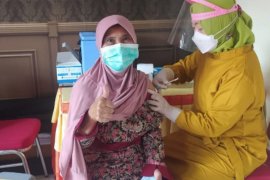 Vaksinasi untuk lansia di Magetan sasar 1.700 orang