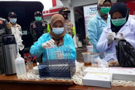 Dinkes Kota Kediri uji sampel jajanan takjil dijual pedagang musiman