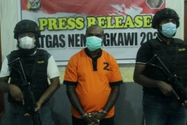 Satgas Nemangkawi tangkap EK pemilik akun ujaran kebencian di Jayapura