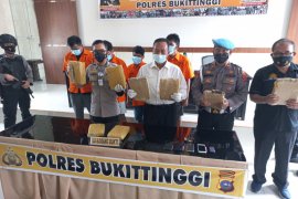 Libatkan pelajar, Polres Bukittinggi ungkap jaringan pengedar narkoba di Lapas (Video)