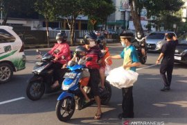 Hotel Maestro Pontianak berbagi menu berbuka puasa