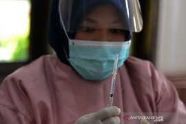 Ulama Aceh Tamiang sarankan vaksinasi di malam hari