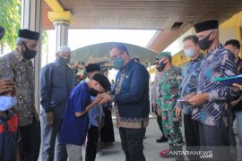 Lansia belum terima Aslureti, begini kata bupati Aceh Jaya