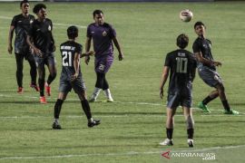 Spektrum - Persija versus Persib, potensi imbang dua tim timpang