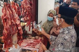 Bupati Banyumas imbau masyarakat bijak berbelanja