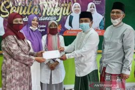 Perempuan Bangsa semangati penghuni panti saat Hari Kartini