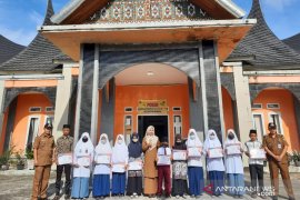 Gerakan ini diluncurkan di Bonjol dengan tujuan untuk mencintai Al Quran