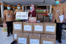 BPJS Kesehatan Jember berikan bantuan korban gempa di Lumajang