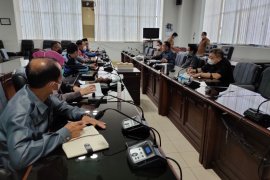 DPRD Tabalong persoalkan angkutan sawit akibatkan jalan rusak