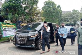Gubernur Jabar beri Rp100 juta untuk keluarga almarhum Letkol Irfan Suri