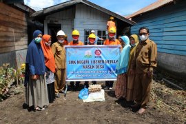 Patut ditiru, siswa SMK Bener Meriah rehab rumah warga kurang mampu