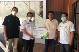 BPJAMSOSTEK serahkan santunan kematian kepada ahli waris di Bulungan