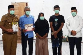 Ayah korban tenggelamnya KRI Nanggala di Siak ungkap keanehan sebelum putranya pergi