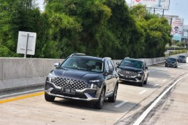 Alasan Hyundai tidak bawa New Santa Fe Hybrid ke Indonesia