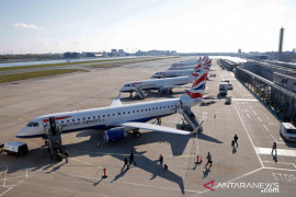 British Airways ingatkan kenaikan harga tiket akibat krisis BBM