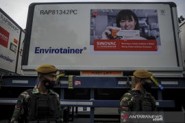 Bahan baku vaksin Sinovac tiba di Bio Farma