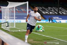 Guardiola tidak janjikan laga perpisahan   Sergio Aguero