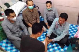 Bupati Shabela bantu biaya pengobatan anak yang sempat koma sebulan