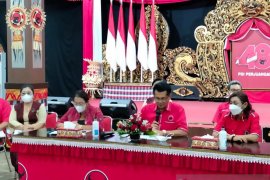 PDI Perjuangan Bali gelar berbagai lomba dan bakti sosial