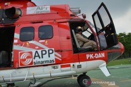 Kisah pilot "Water Bombing" Sinar Mas, tetap siaga meski COVID-19 dan hujan