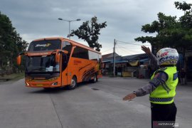 Pemudik yang kembali wajib kantongi surat bebas COVID-19