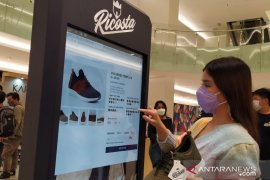 Ricosta bidik pasar kaum milenial lewat sepatu "custom"