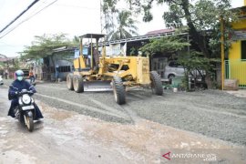Pemkot Banjarmasin kebut perbaikan jalan Cemara Ujung