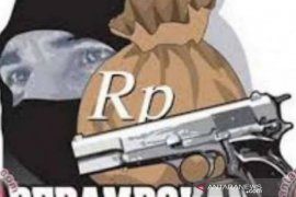 Kawanan perampok tembak pedagang emas