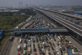 Eid homecoming flow to start early with WFA policy: Traffic Police
