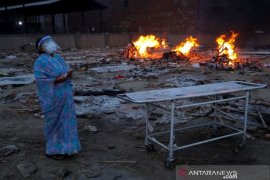 Scott Morrison sebut Australia akan mulai repatriasi warganya dari India pada 15 Mei