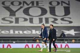 Tottenham ingin jadi tim enam besar  pertama yang menang di Leeds