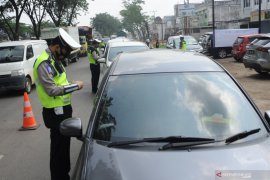 Wakapolda Sumsel pantau pos penyekatan pemudik di pintu tol Palembang-Lampung