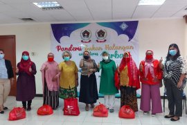 IKWI Jaya berbagi "Pandemi Bukan Halangan untuk Terus Berbagi"