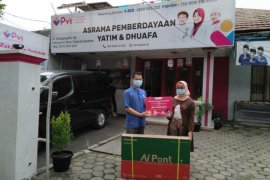 Bersama anak yatim, KT&G SangSang UI "ngabuburit" dan baksos