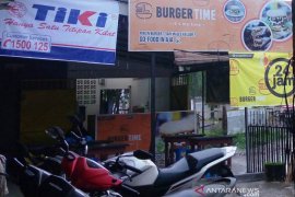 Aktivitas perusahaan jasa pengiriman di Palembang  meningkat