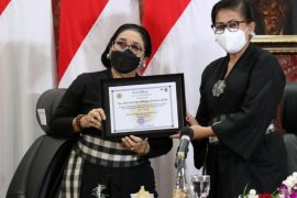 Putri Koster: Anak jangan dijejali obsesi orang tua