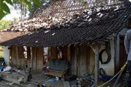 Dua dari sembilan korban ledakan petasan di Tulungagung meninggal dunia