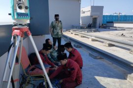 Rukyatul-hilal  penentuan 1 Syawal dilakukan di tempat tertinggi di Kota Surabaya