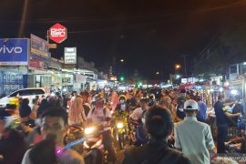 Sejumlah jalan di Pariaman macet pada malam takbiran