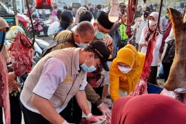 "Terciduk",  10,6 Kg hati sapi dan kerbau mengandung cacing pita