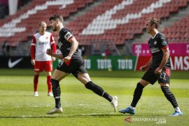 PSV raih tiket Liga Champions meski cuma bermain imbang, AZ ke Liga Europa