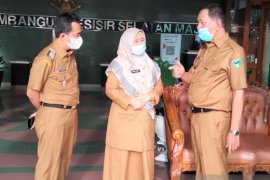 Bupati Pessel : Hutan di Tapan mesti ditinjau karena diduga ada pembalakan liar