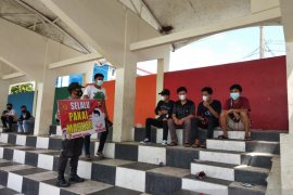 Polres OKU pantau protokol kesehatan di tempat keramaian