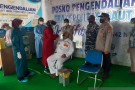 Pelayanan rapid antigen di pelabuhan fery Batulicin gratis