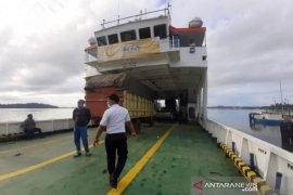 Penumpang Kapal Feri Batulicin-Kotabaru meningkat
